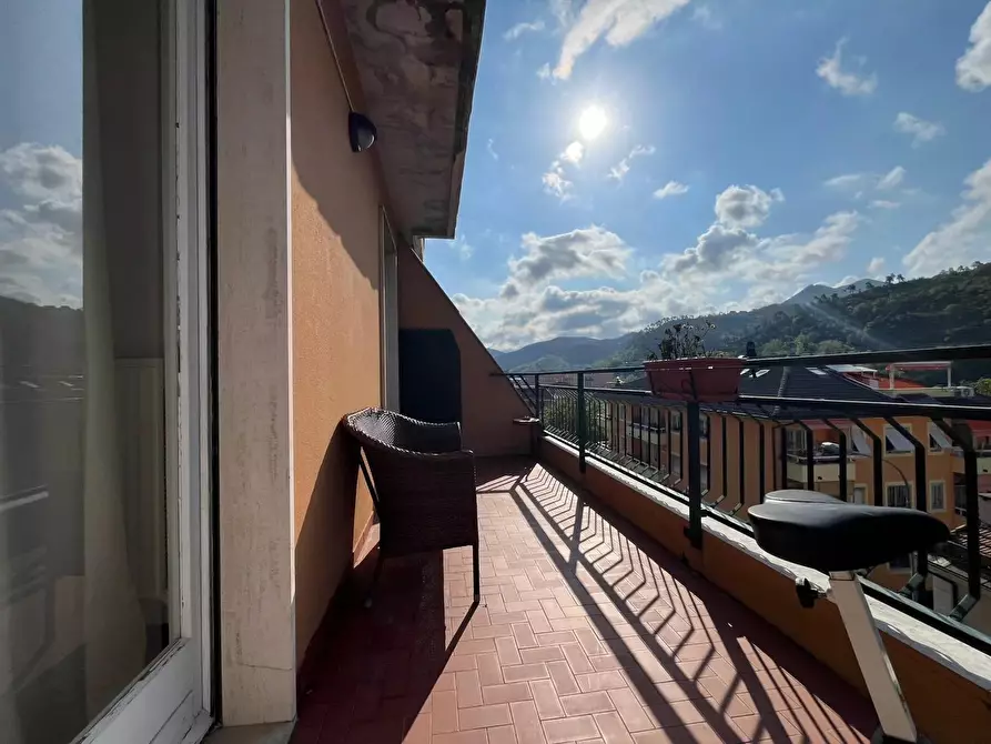 Immagine 16 di Casa trifamiliare in vendita  in Via Francolano a Avegno