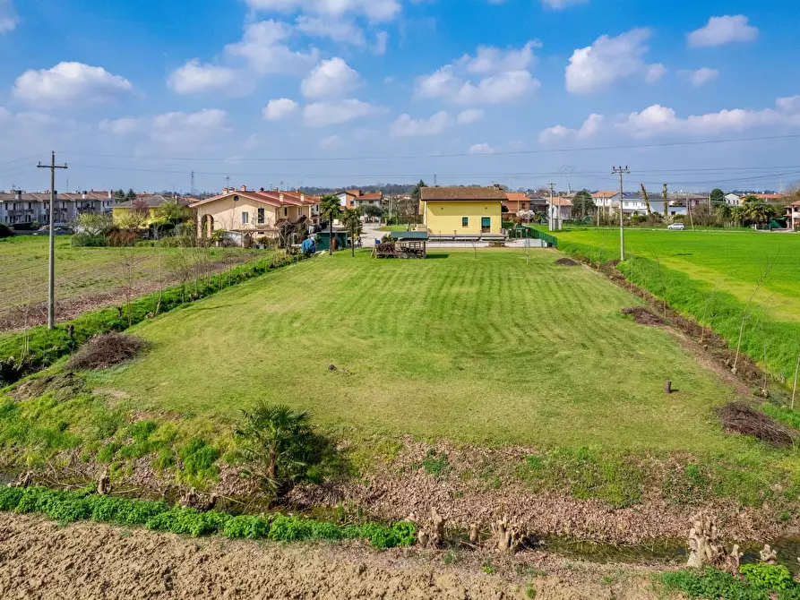 Immagine 12 di Terreno edificabile in vendita  a Albignasego