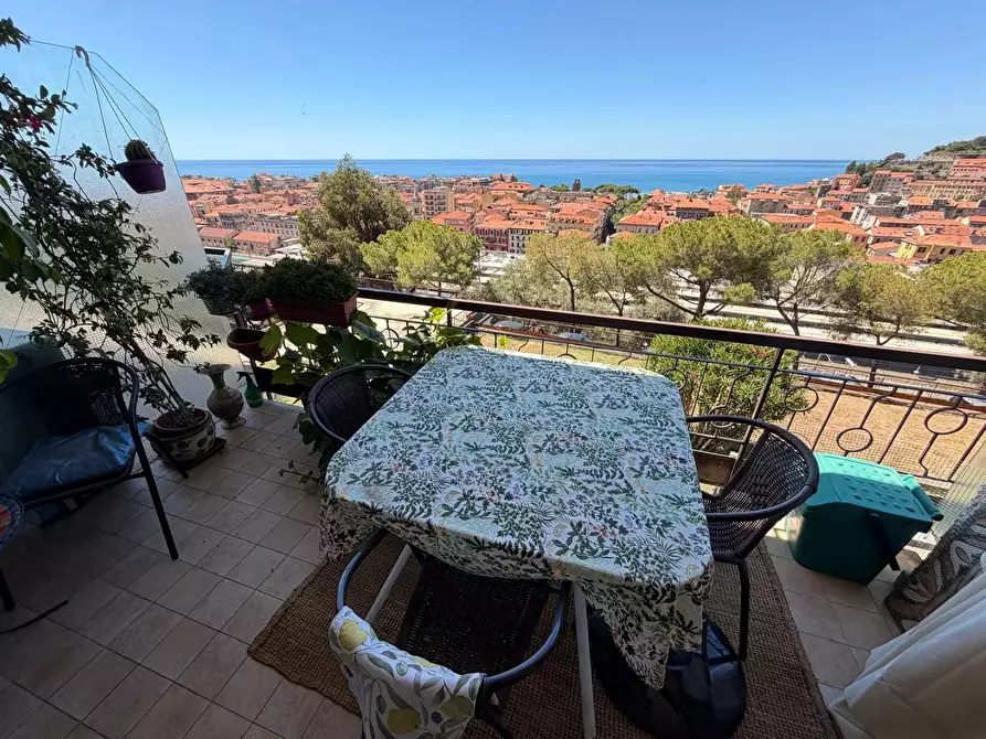 casa indipendente in vendita a Ventimiglia