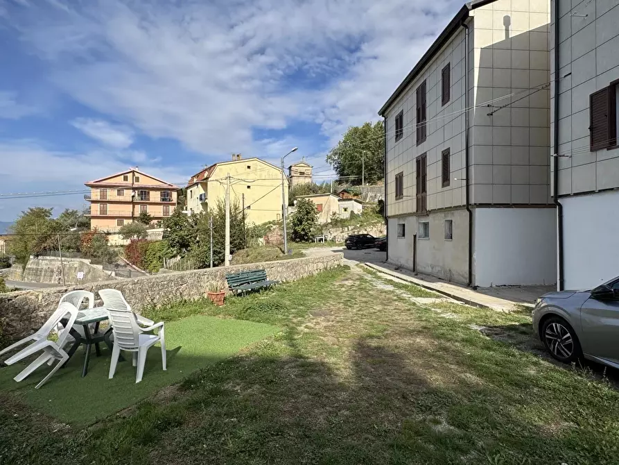 Immagine 16 di Casa trifamiliare in vendita  in Via C. Calvelli, 96 a Aprigliano