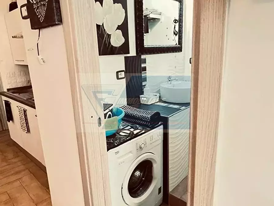 Immagine 42 di Monolocale in vendita  in Via Resalibera a Siracusa