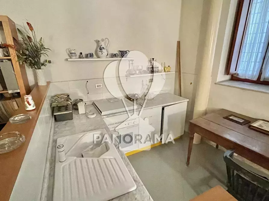 Immagine 6 di Casa trifamiliare in vendita  in via XI Febbraio a Alcamo