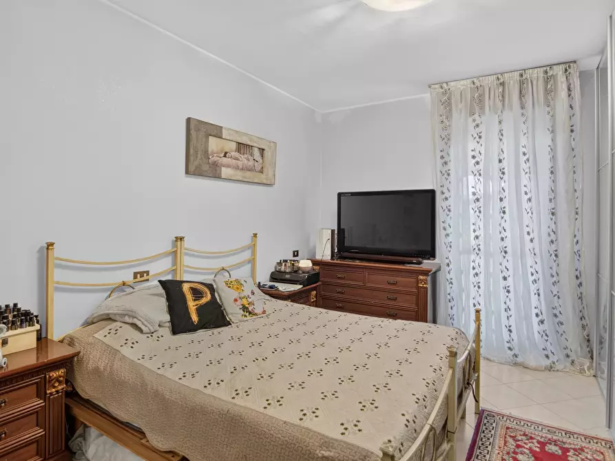 Immagine 20 di Casa trifamiliare in affitto  a Fosso'