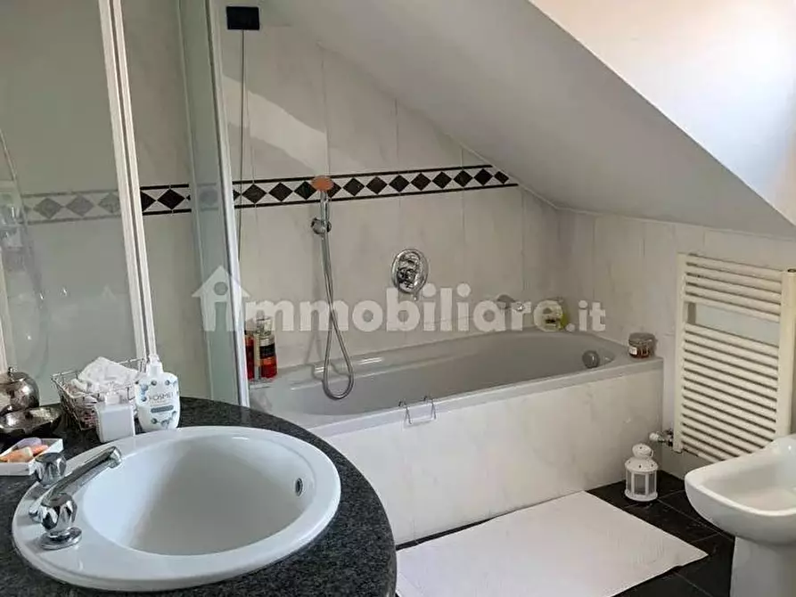 Immagine 30 di Casa trifamiliare in affitto  in Via della Moscova, 10 a Milano