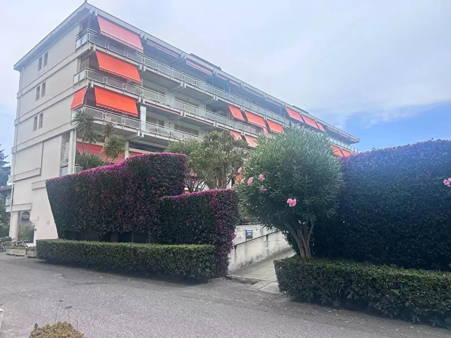 Immagine 3 di Casa trifamiliare in vendita  a Ventimiglia