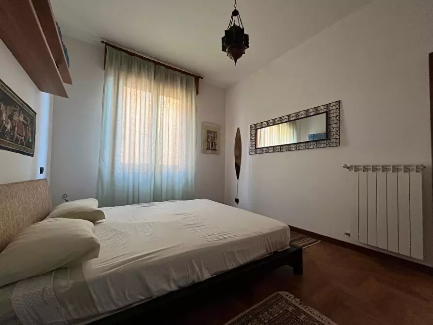 Immagine 13 di Casa trifamiliare in vendita  in Via Como a Lavagna