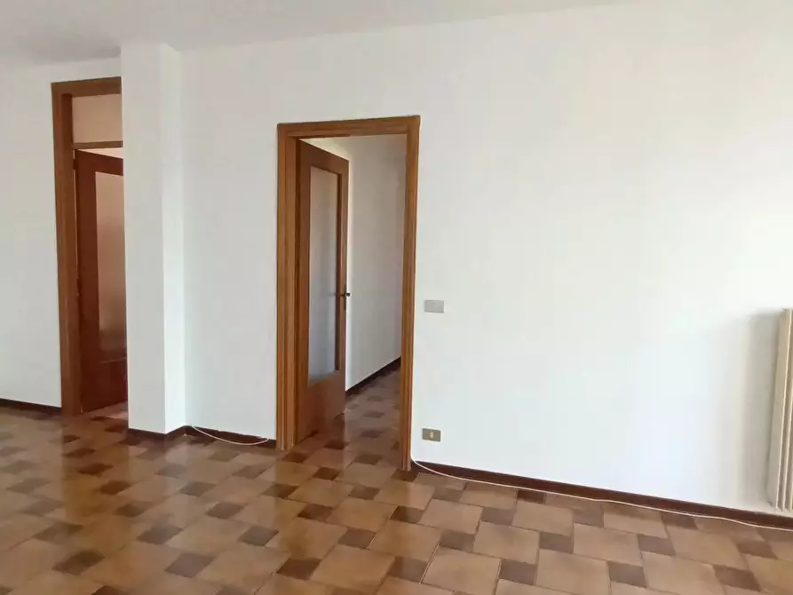 Immagine 16 di Casa trifamiliare in vendita  a Conegliano