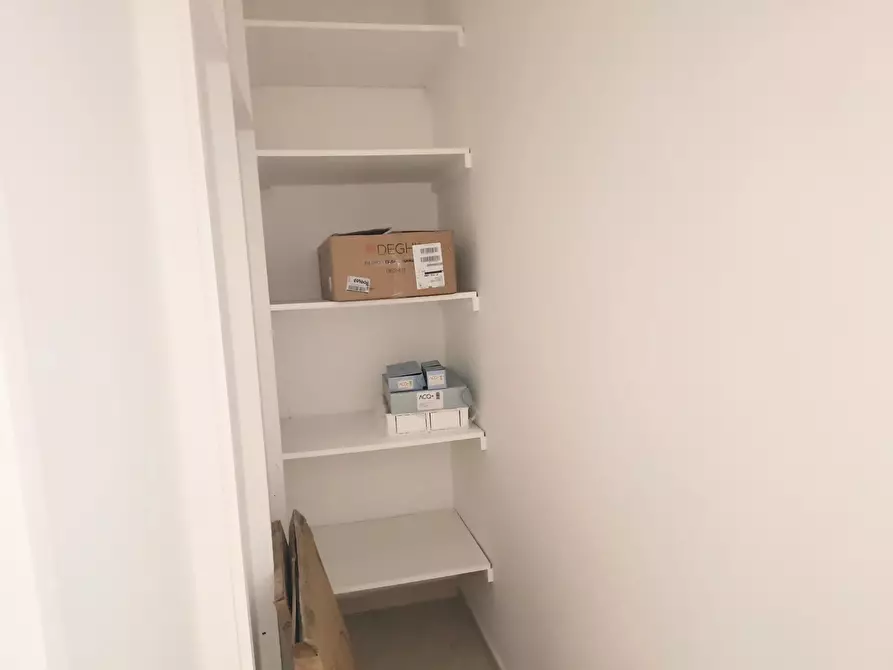 Immagine 30 di Casa trifamiliare in vendita  a Messina