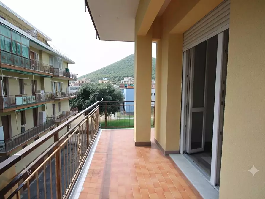 Immagine 13 di Casa trifamiliare in vendita  in Via Tevere, 17 a Borghetto Santo Spirito