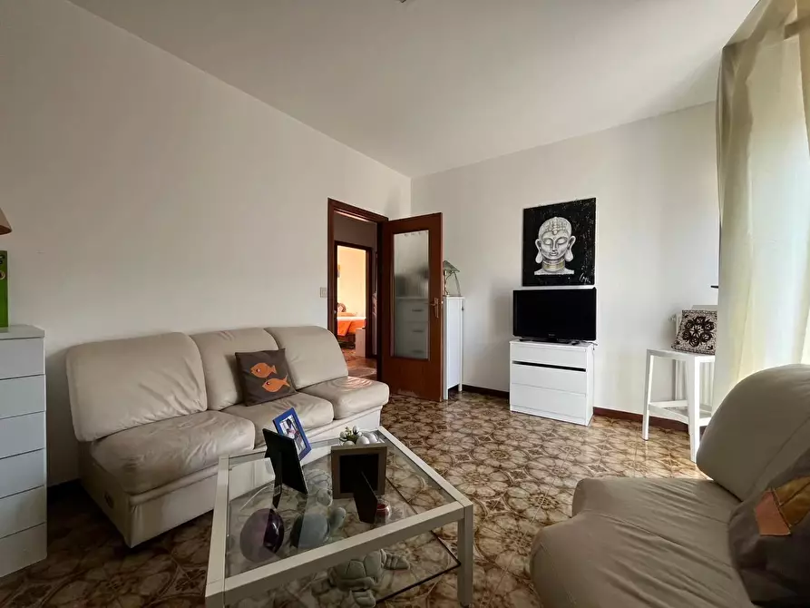 Immagine 4 di Casa trifamiliare in vendita  in Via Francolano a Avegno