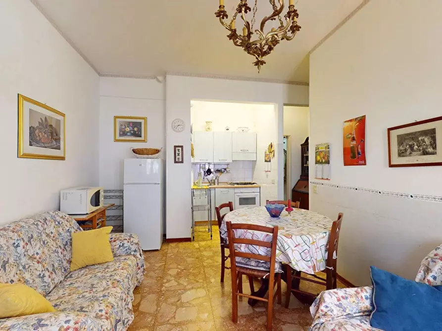 Immagine 6 di Casa trifamiliare in vendita  in Corso Europa 37. a Borghetto Santo Spirito