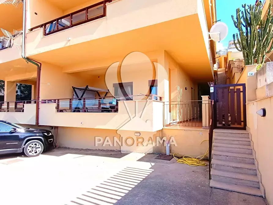 Immagine 12 di Casa trifamiliare in vendita  a Alcamo