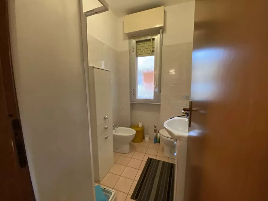 Immagine 10 di Casa trifamiliare in vendita  in Passeggiata Trento e Trieste, 31 a Ventimiglia