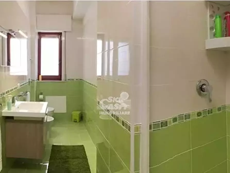 Immagine 11 di Casa trifamiliare in affitto  a Marsala