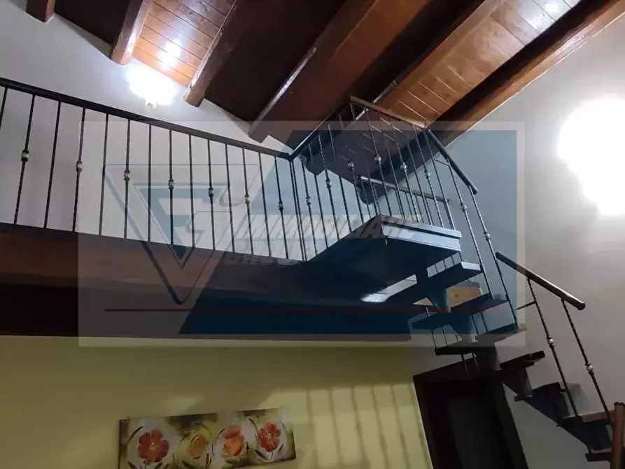 Immagine 13 di Casa trifamiliare in vendita  in Via Re Ierone II a Siracusa