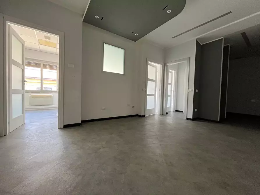 Immagine 8 di Castello in affitto  in Via Martiri della Liberazione a Chiavari