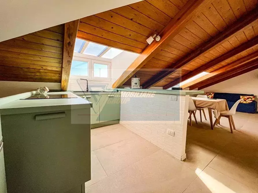 Immagine 7 di Villa in vendita  in Via Lentini, 53 a Siracusa