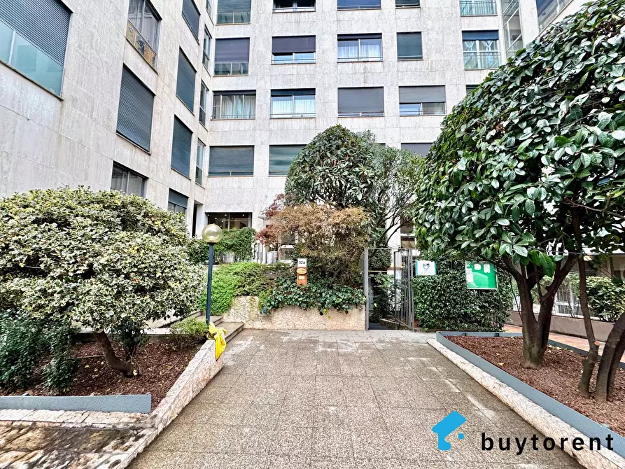 Immagine 29 di Casa trifamiliare in vendita  in Corso di Porta Nuova, 52a a Milano