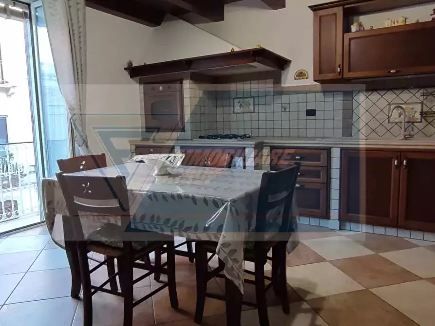 Immagine 3 di Casa trifamiliare in vendita  in Via Re Ierone II a Siracusa