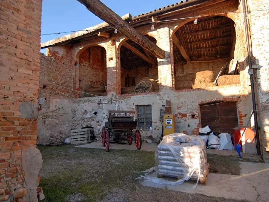 Immagine 24 di Terreno edificabile in vendita  a Barolo