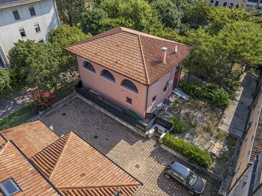 Immagine 8 di Attico in vendita  a Albignasego