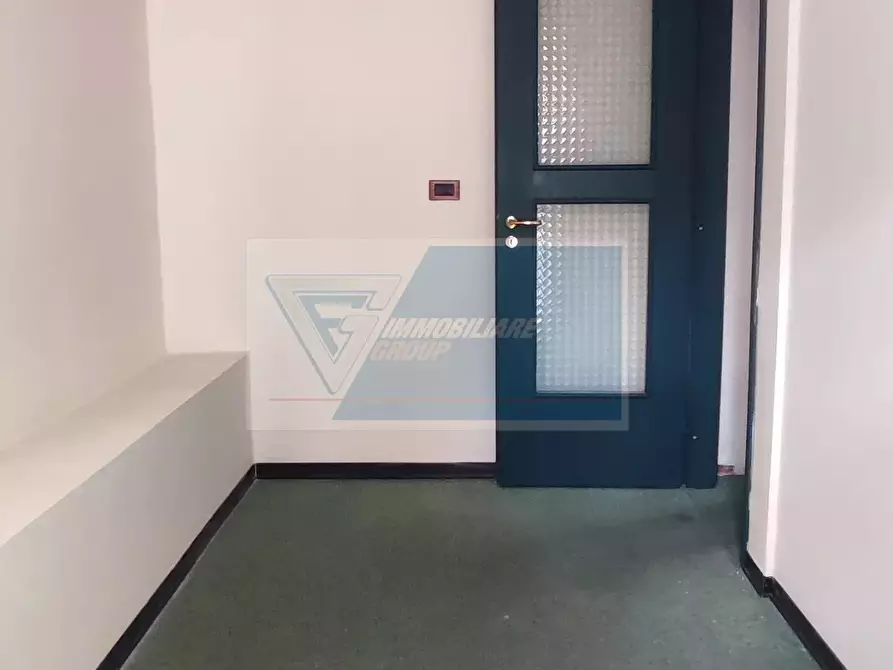 Immagine 4 di Casa trifamiliare in vendita  in Corso Gelone, 103 a Siracusa