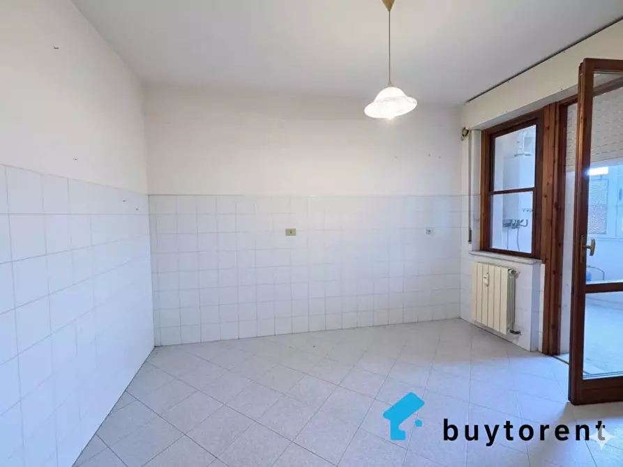 Immagine 5 di Casa trifamiliare in vendita  in Via Monsignor Cogoni, 1 a Oristano