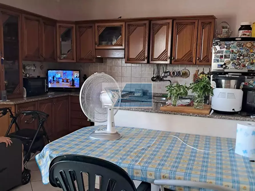 Immagine 25 di Casa trifamiliare in vendita  in Via Giuseppe Giusti, 25 a Buccheri