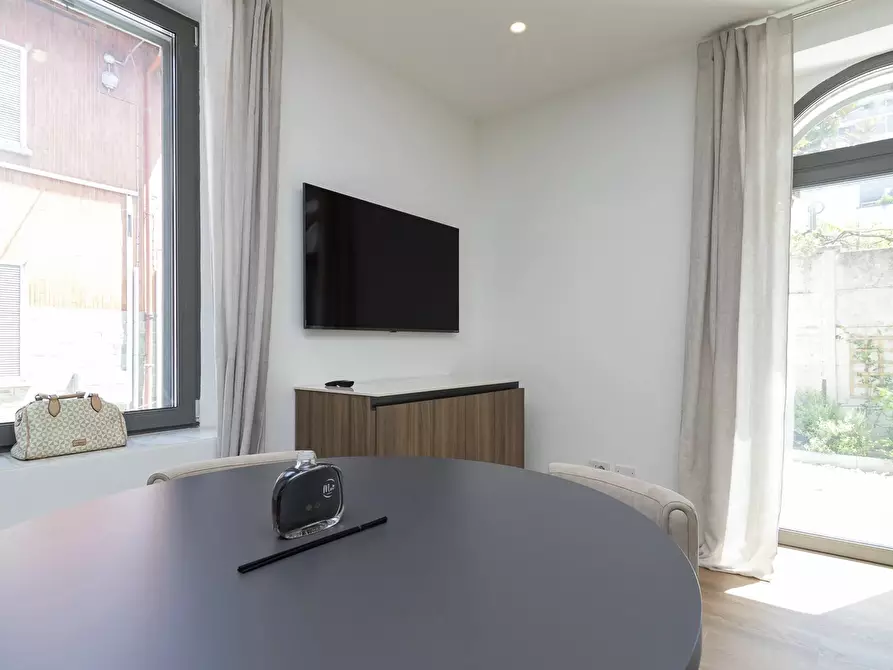 Immagine 9 di Casa trifamiliare in affitto  a Milano