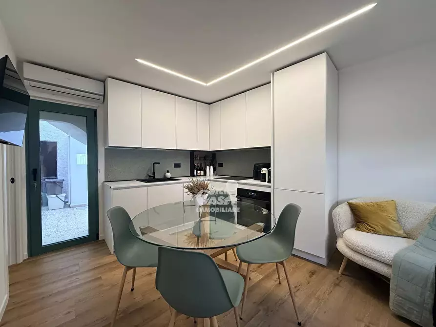 Immagine 4 di Casa trifamiliare in affitto  a Marsala