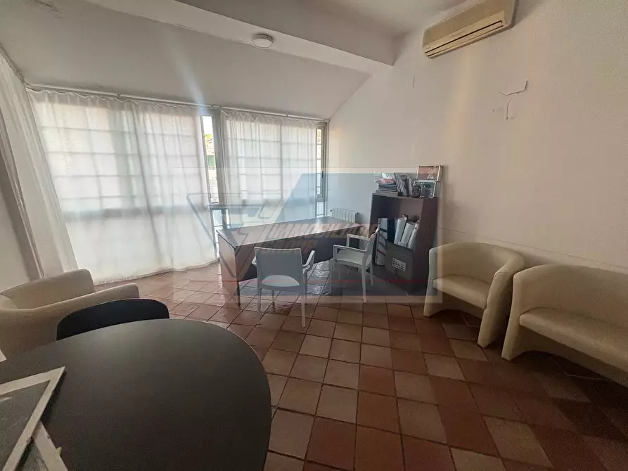 Immagine 7 di Casa trifamiliare in vendita  in Via Tevere a Siracusa