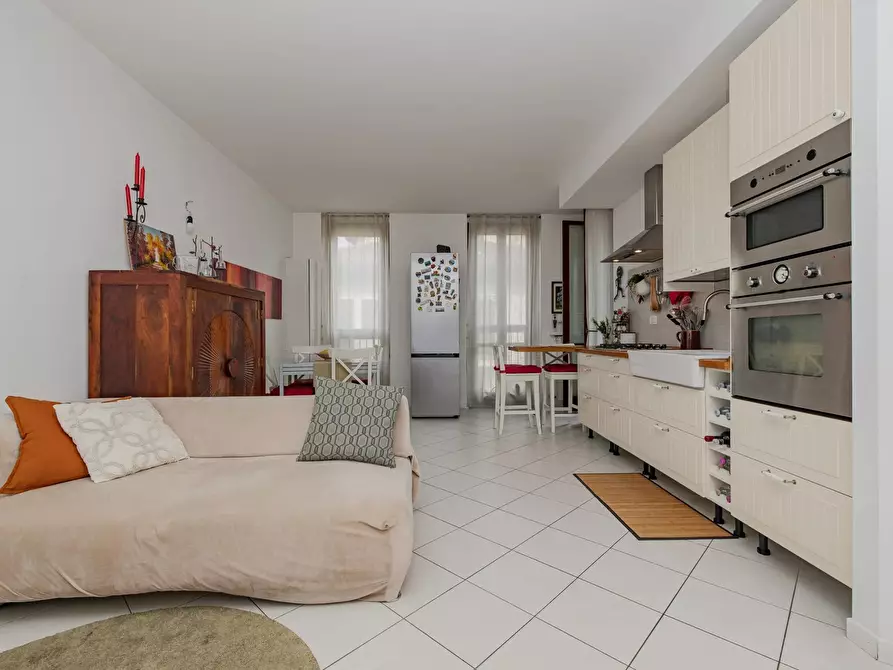 Immagine 3 di Casa trifamiliare in affitto  in Via 2 Giugno, 1 a Lodi