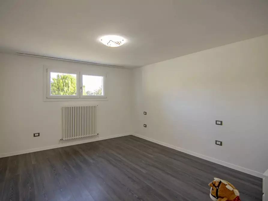 Immagine 12 di Terreno edificabile in vendita  a Bovolenta