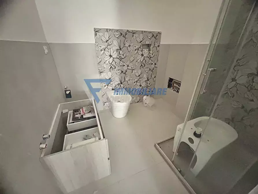 Immagine 12 di Casa trifamiliare in vendita  in via monte bianco a Siracusa