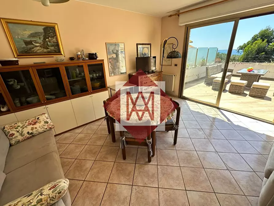 Immagine 6 di Casa trifamiliare in vendita  in Corso Nizza 17 a Ventimiglia