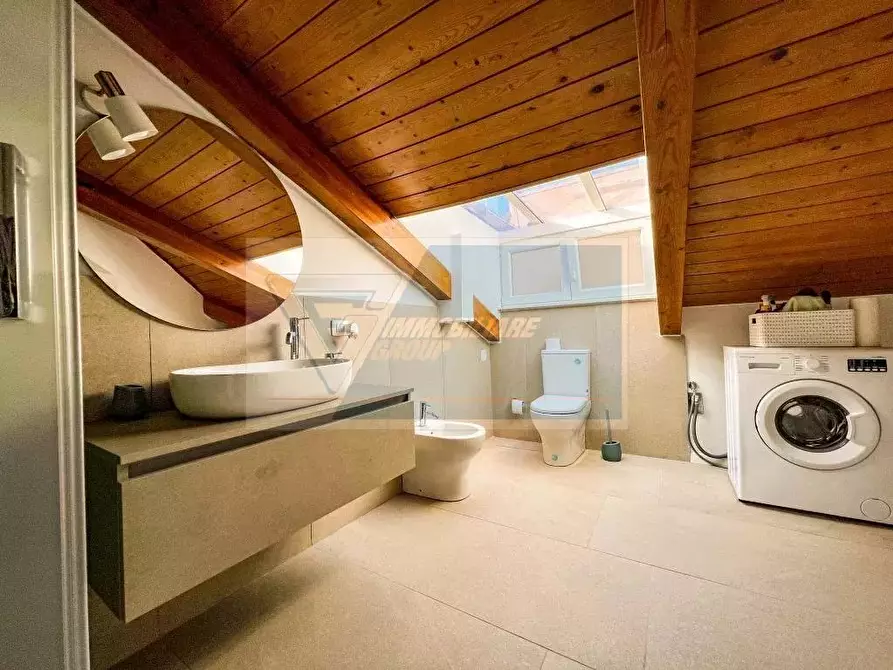 Immagine 20 di Villa in vendita  in Via Lentini, 53 a Siracusa