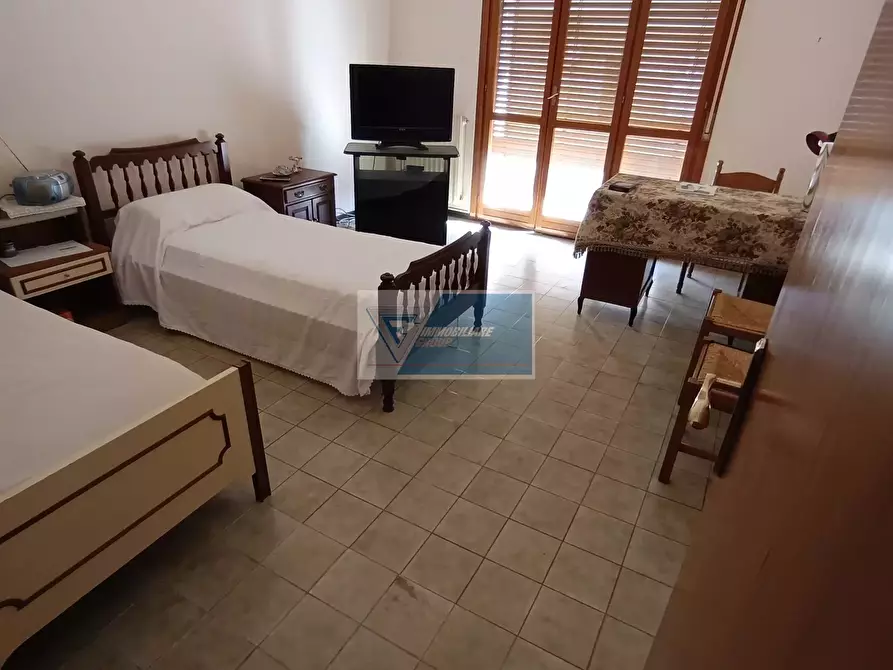 Immagine 9 di Casa trifamiliare in vendita  in Via Rattazzi a Buccheri