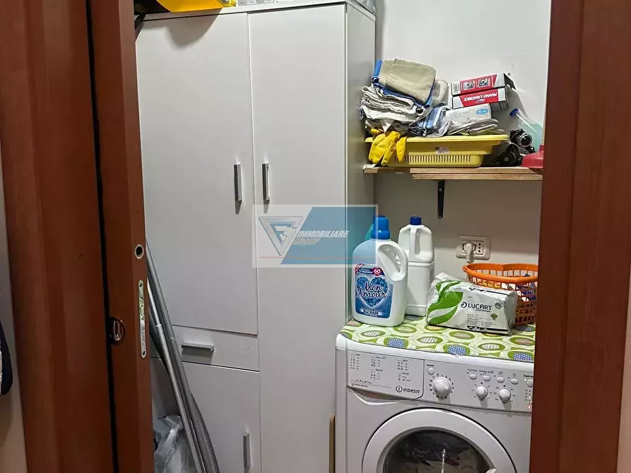 Immagine 9 di Casa trifamiliare in vendita  a Buccheri