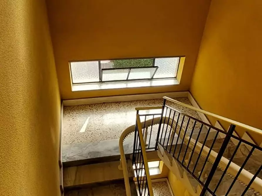 Immagine 11 di Casa trifamiliare in vendita  in Via Gioacchino Chinigò, 2 a Messina