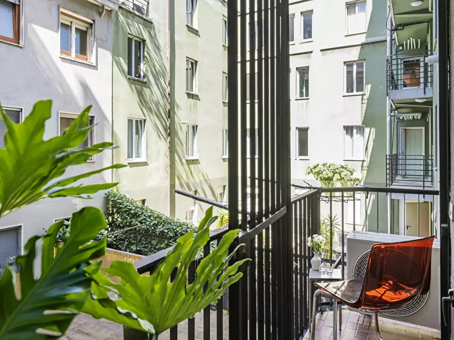 Immagine 16 di Casa trifamiliare in affitto  in Via Alfredo Cappellini, 20 a Milano