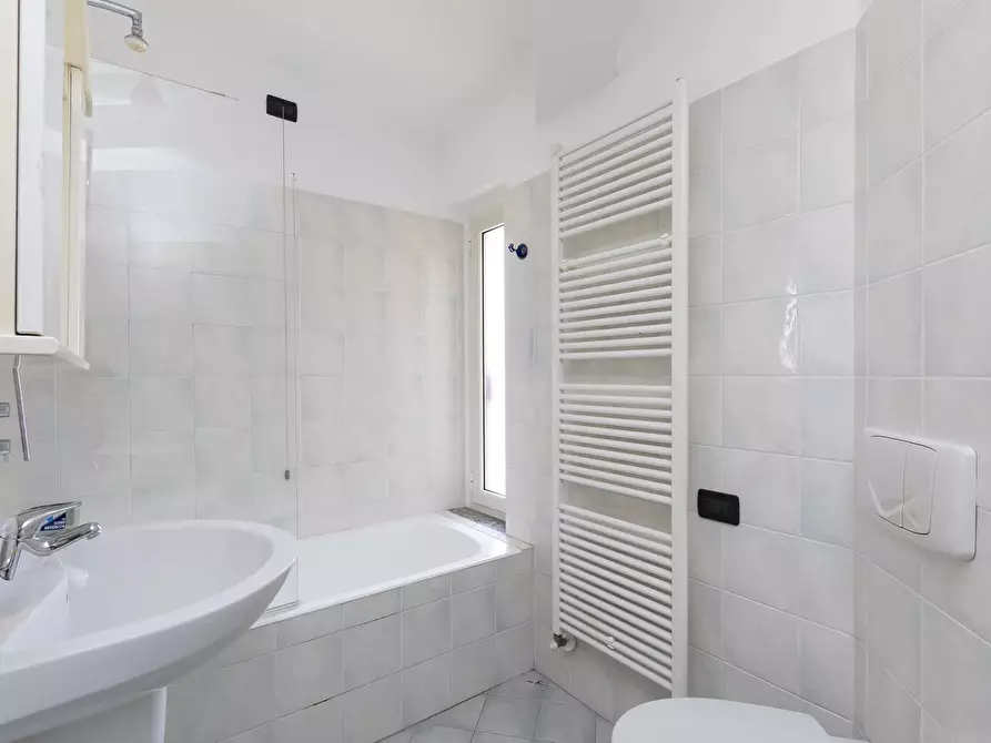 Immagine 11 di Casa trifamiliare in affitto  in Via Ernesto Breda, 140 a Milano