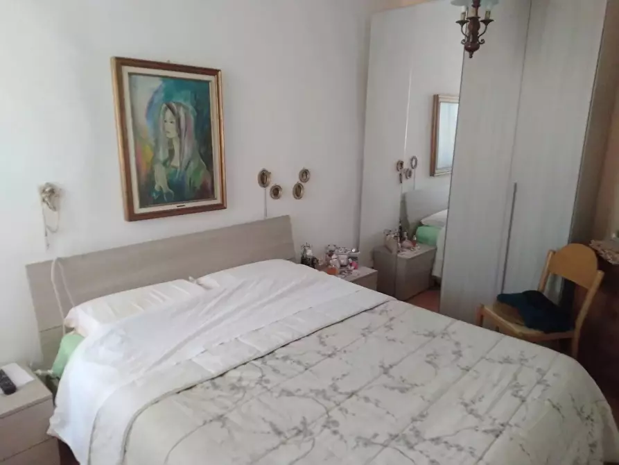 Immagine 8 di Casa trifamiliare in vendita  in Via Falerina, 29 a Ventimiglia