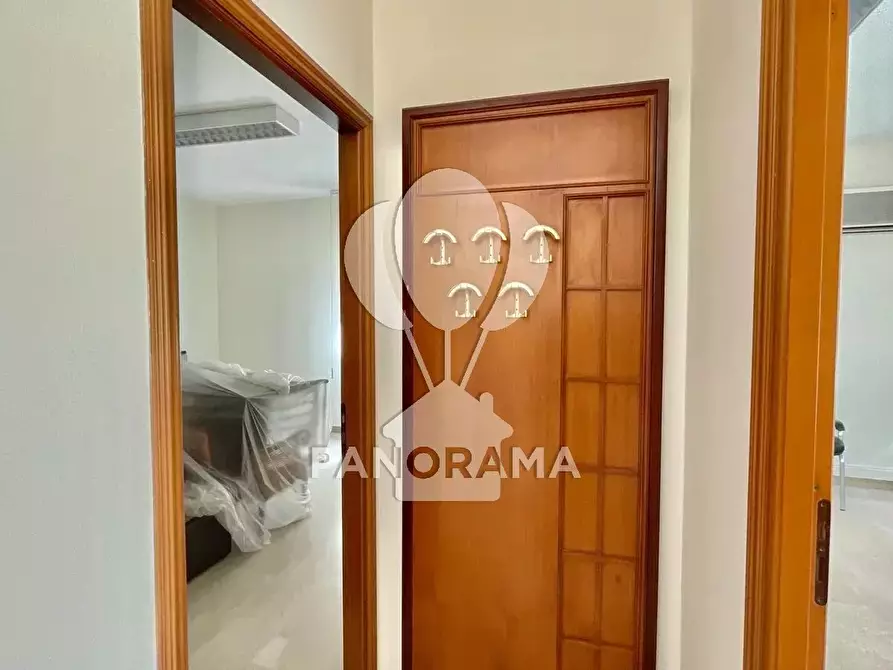 Immagine 12 di Castello in affitto  in Via Catania a Palermo