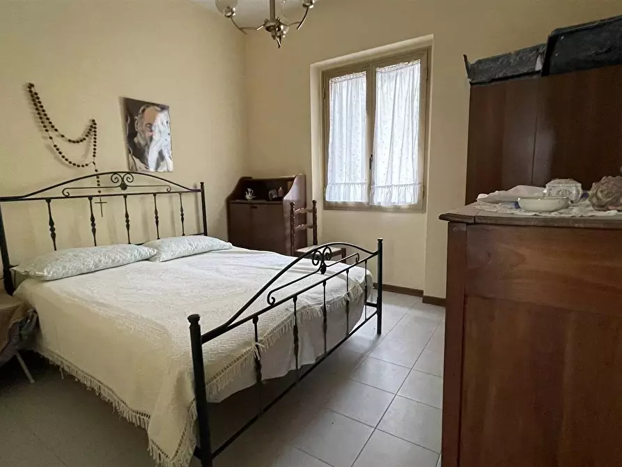 Immagine 5 di Casa trifamiliare in vendita  a Bianchi