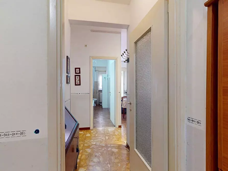 Immagine 19 di Casa trifamiliare in vendita  in Corso Europa 37. a Borghetto Santo Spirito