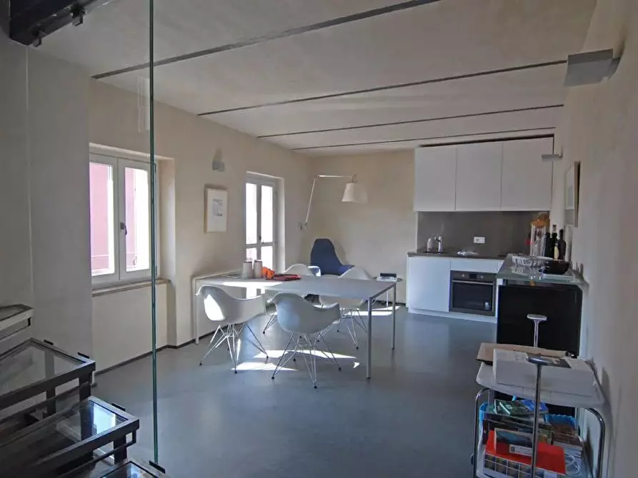 Immagine 16 di Casa trifamiliare in vendita  a Monforte D'alba