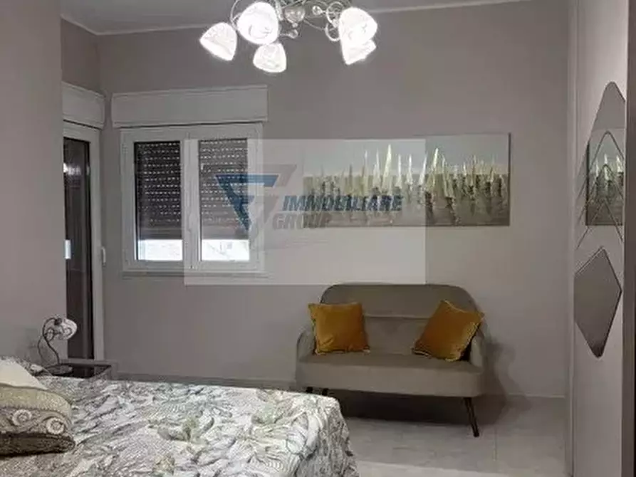 Immagine 33 di Casa trifamiliare in vendita  in Via San Giovanni a Buccheri