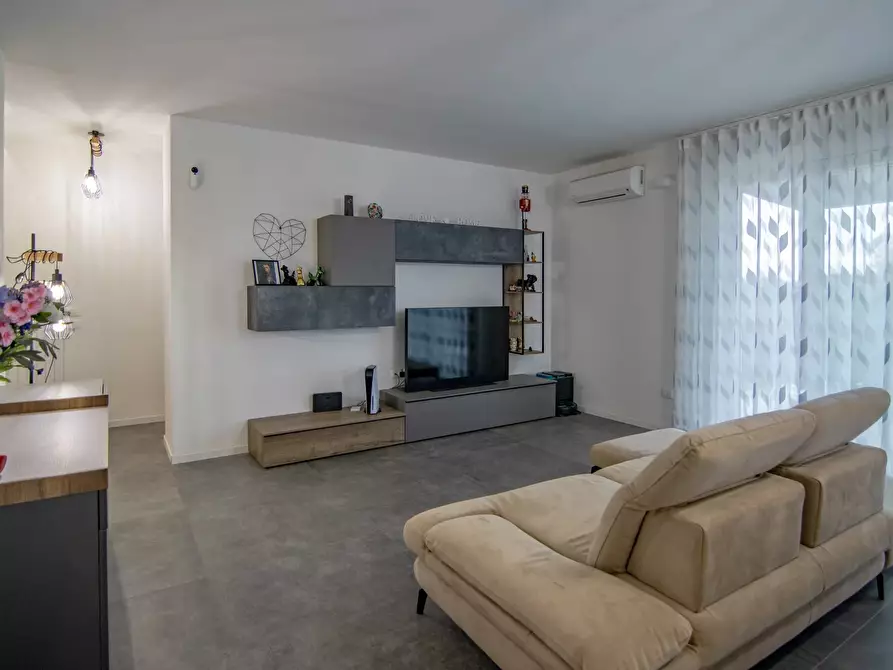 Immagine 9 di Terreno edificabile in vendita  a Albignasego