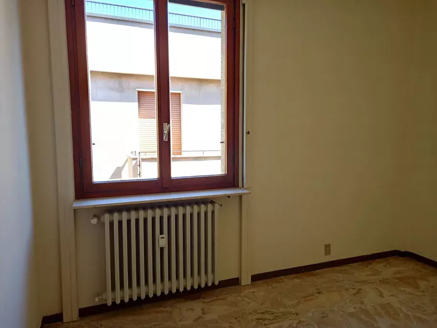 Immagine 15 di Casa trifamiliare in affitto  in Via Monferrato a Milano