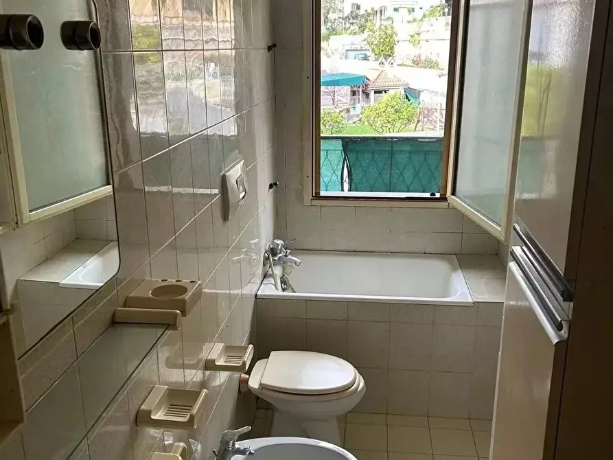 Immagine 8 di Casa trifamiliare in vendita  in Via G. Calsamiglia 2 a Ventimiglia